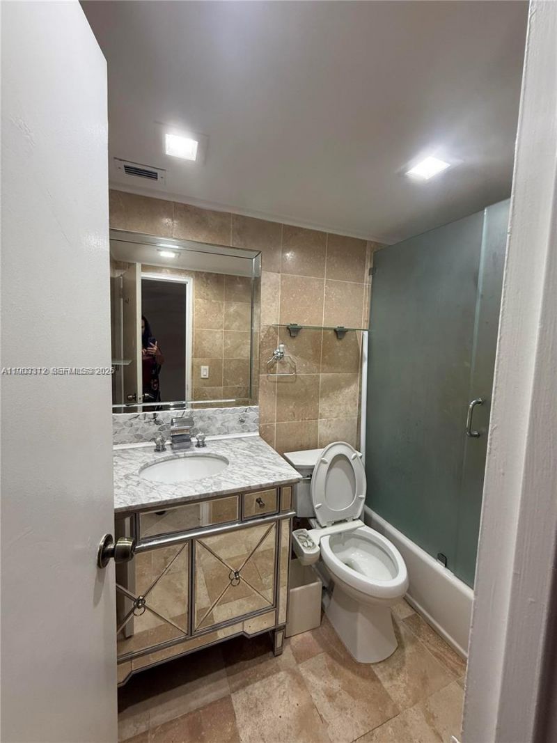 10185 Collins, Unit 308, Bal Harbour, FL 33154 Photo