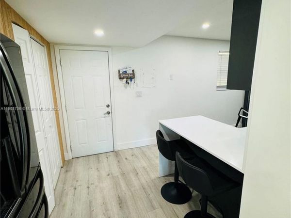 1555 W 44th Pl, Unit 214D, Hialeah, FL 33012