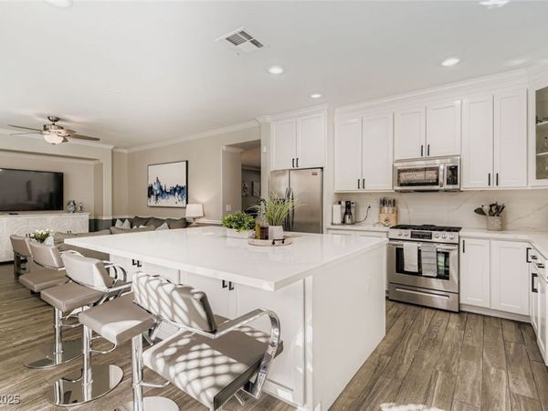 7055 Fort Tule Avenue, Las Vegas, NV 89179