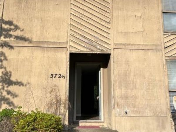 5725 Aftonshire Drive, Fayetteville, NC 28304