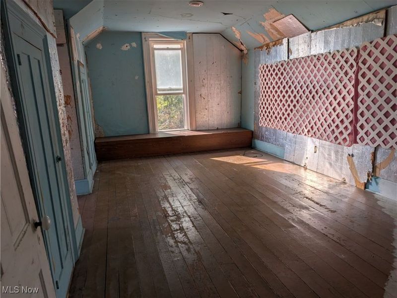 190 W Main Street, Quaker City, OH 43773 Photo 19