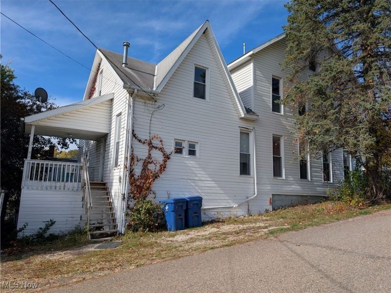 190 W Main Street, Quaker City, OH 43773 Photo 4