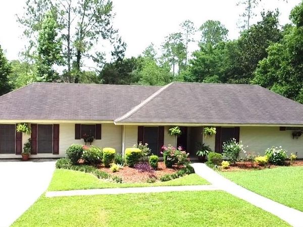 232 CHATEAU Drive, Slidell, LA 70460