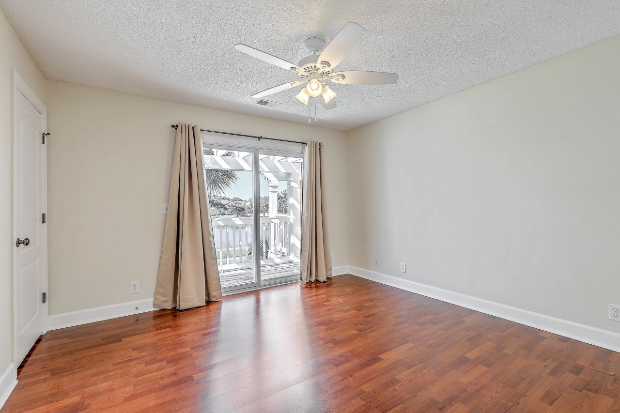 2984 Sugarberry Lane Photo 16