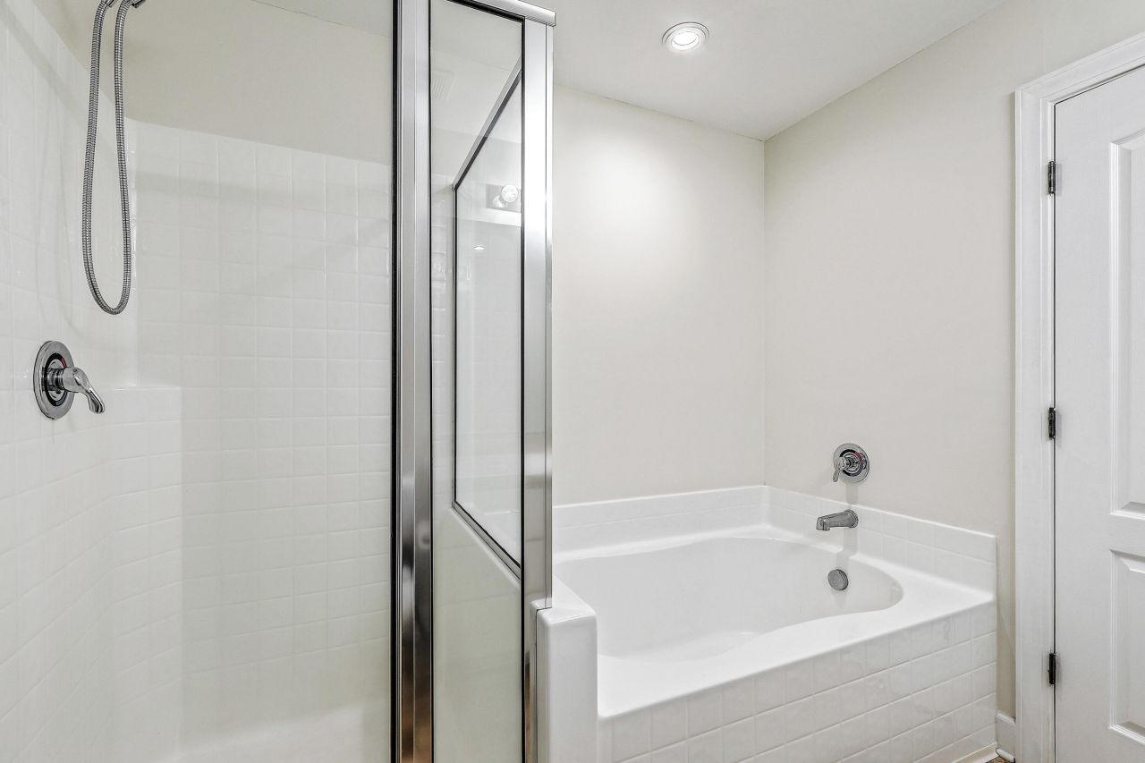 2984 Sugarberry Lane Photo 19