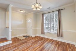 2984 Sugarberry Lane photo 4