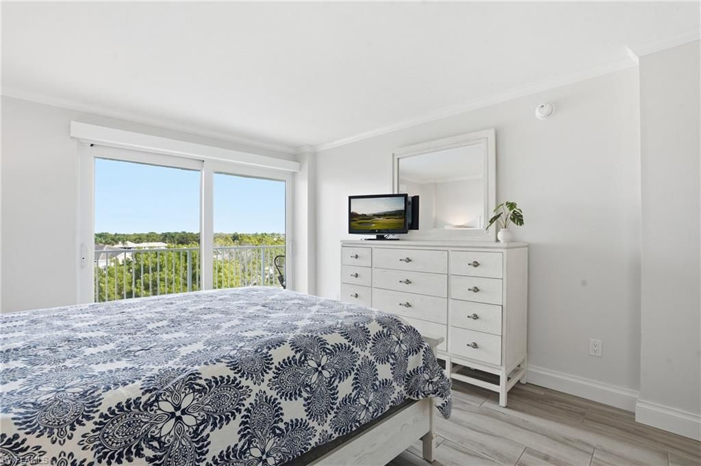 1300 Gulf Shore Blvd N, Unit 603, Naples, FL 34102 Photo