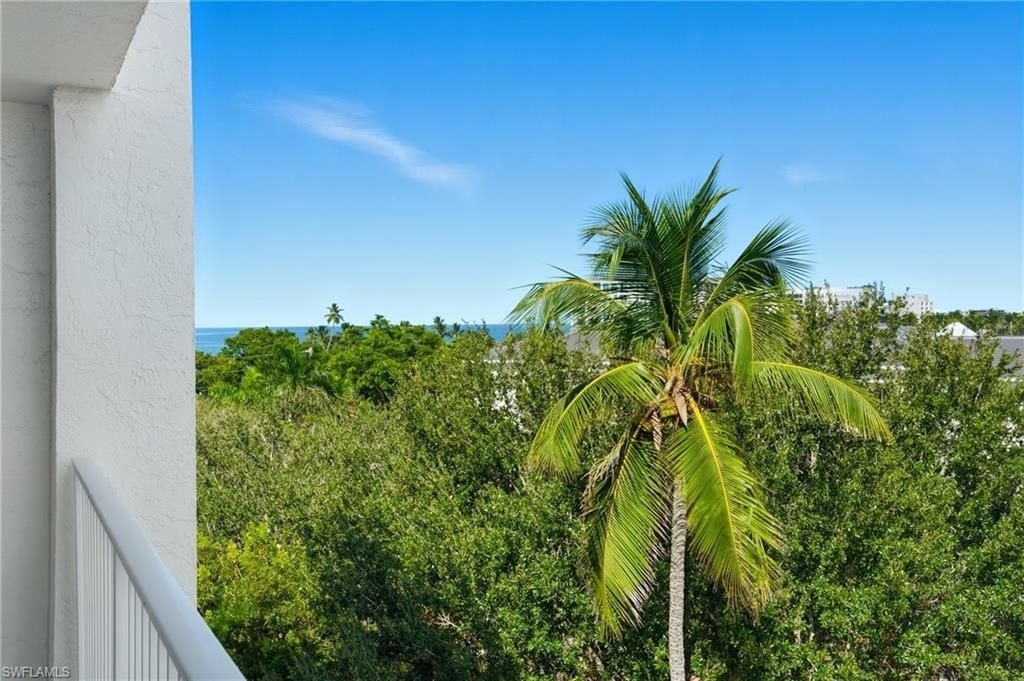 1300 Gulf Shore Blvd N, Unit 603, Naples, FL 34102 Photo