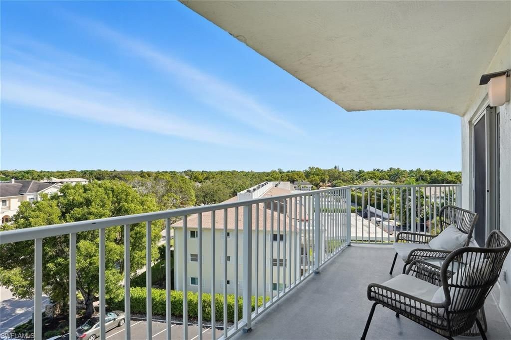 1300 Gulf Shore Blvd N, Unit 603, Naples, FL 34102 Photo