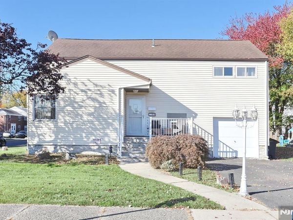 40 Depew Street, DUMONT, NJ 07628