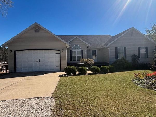 1269 Clevenger Cove Rd Road, Hollister, MO 65672