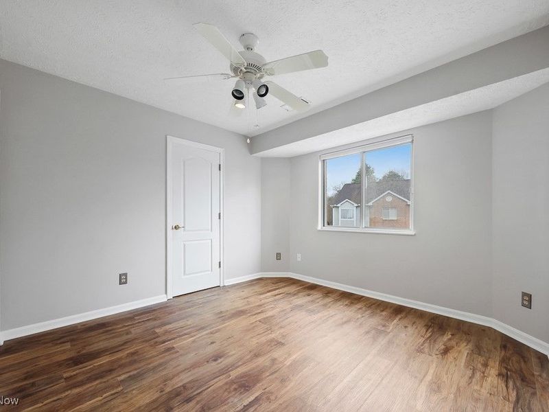 339 Village Pointe Drive, Unit 4, Akron, OH 44313 Photo 20