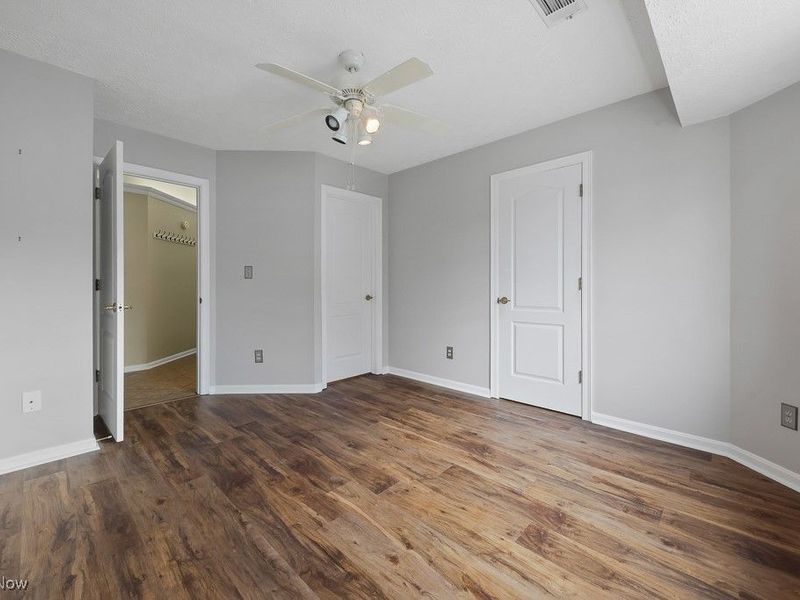 339 Village Pointe Drive, Unit 4, Akron, OH 44313 Photo 21