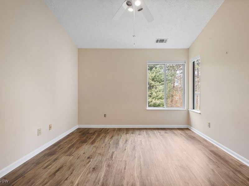 339 Village Pointe Drive, Unit 4, Akron, OH 44313 Photo 29