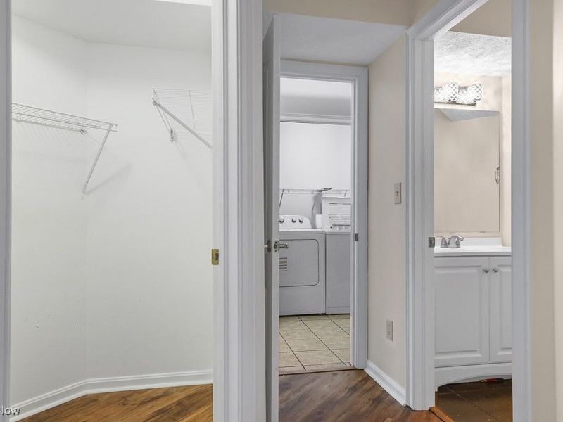 339 Village Pointe Drive, Unit 4, Akron, OH 44313 Photo 33