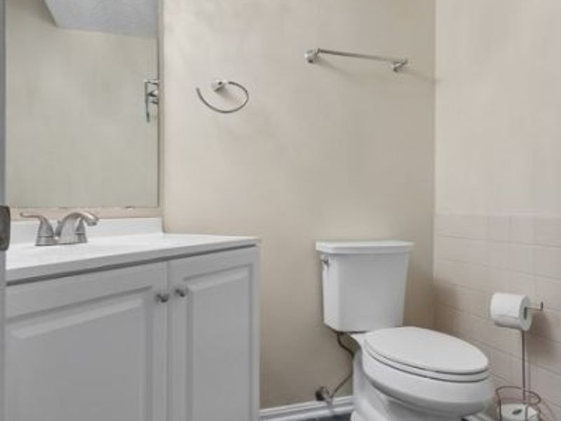 339 Village Pointe Drive, Unit 4, Akron, OH 44313 Photo 34