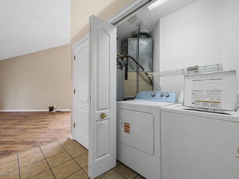 339 Village Pointe Drive, Unit 4, Akron, OH 44313 Photo 38