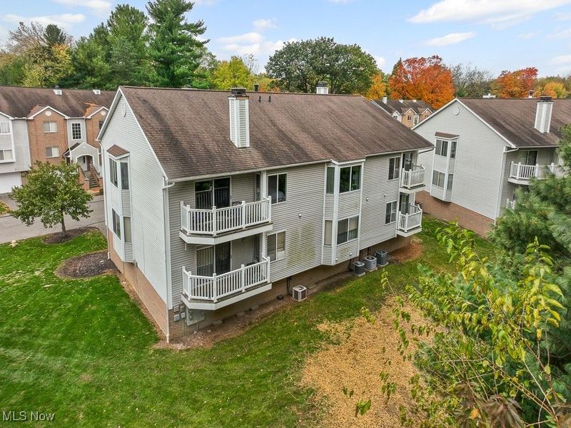 339 Village Pointe Drive, Unit 4, Akron, OH 44313 Photo 43