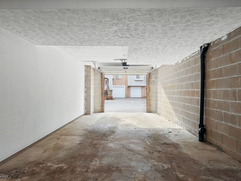 339 Village Pointe Drive, Unit 4, Akron, OH 44313 Photo 48