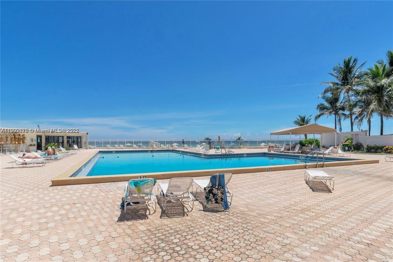 3505 S Ocean Dr, Unit 208, Hollywood, FL 33019 Photo