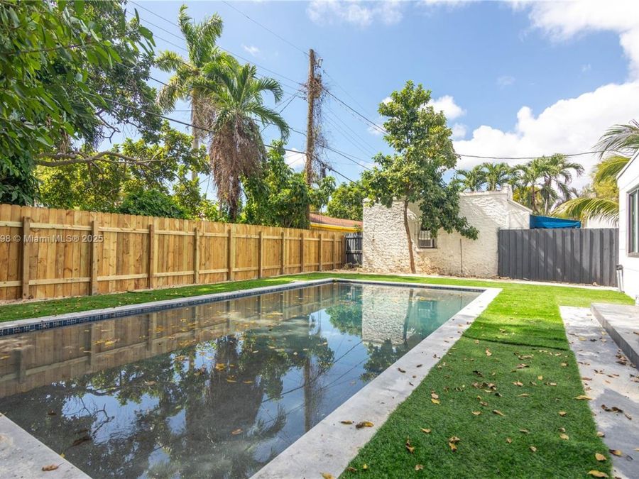 Property Image 58