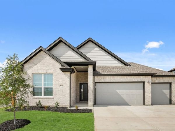 9252 Kansas Pacific Drive, Fort Worth, TX 76036