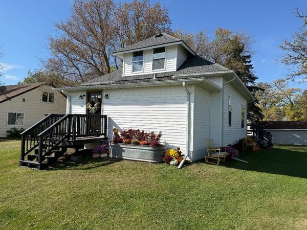 401 Ward Avenue, Erskine, MN 56535