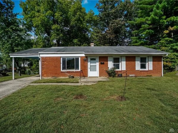 6 Ridge Circle, Loveland, OH 45140