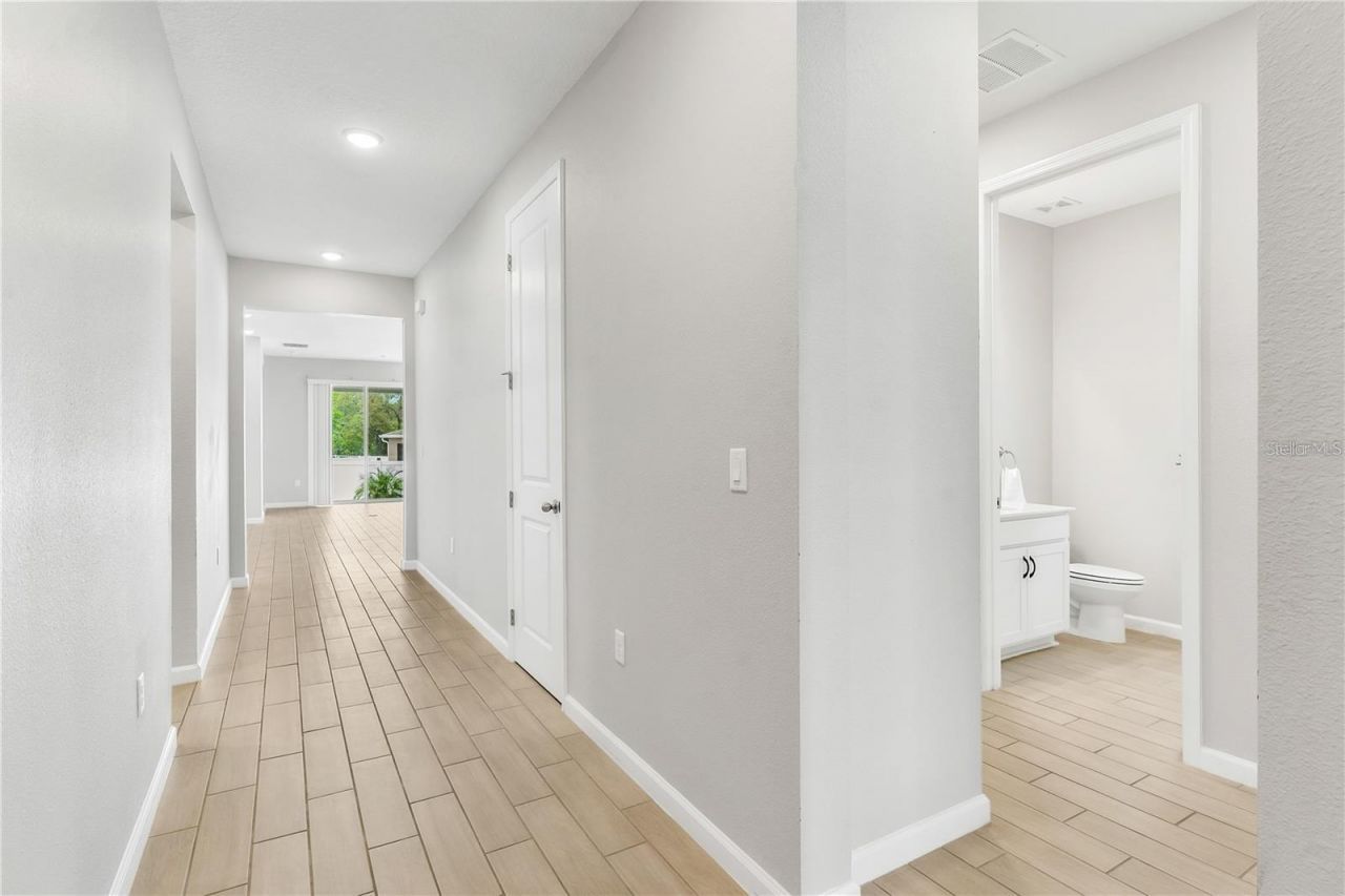 6003 Nightjar Court, Okahumpka, FL 34762 Photo