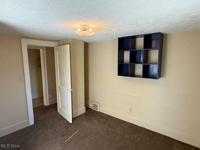 197 W State Street, Barberton, OH 44203 Photo 15