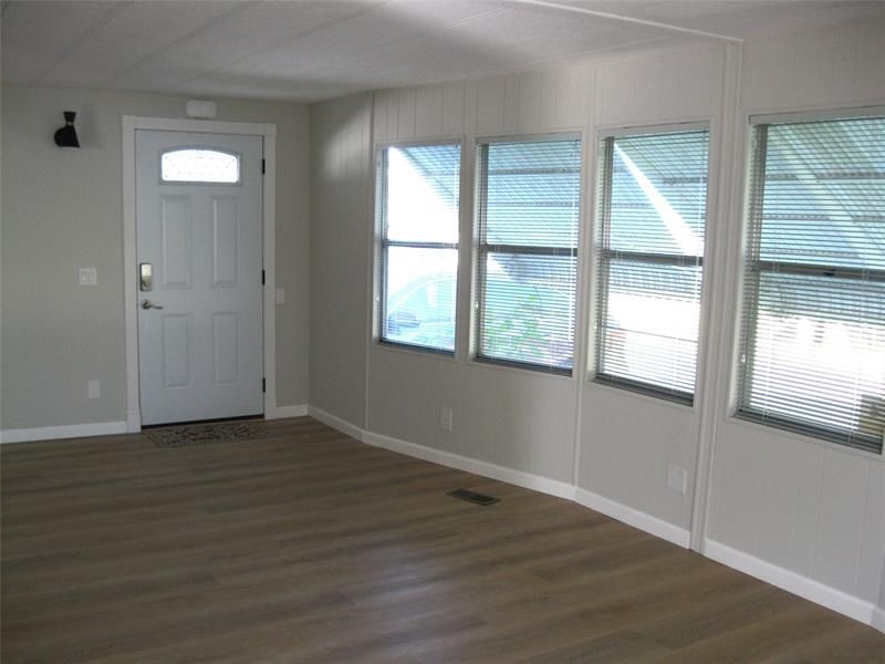 4800 SE Federal Highway, Stuart, FL 34997 Photo