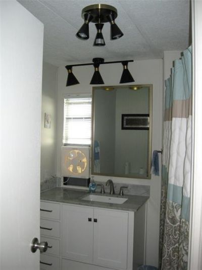 4800 SE Federal Highway, Stuart, FL 34997 Photo