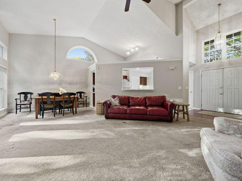 5406 Bullfinch Drive, Westerville, OH 43081 Photo 11