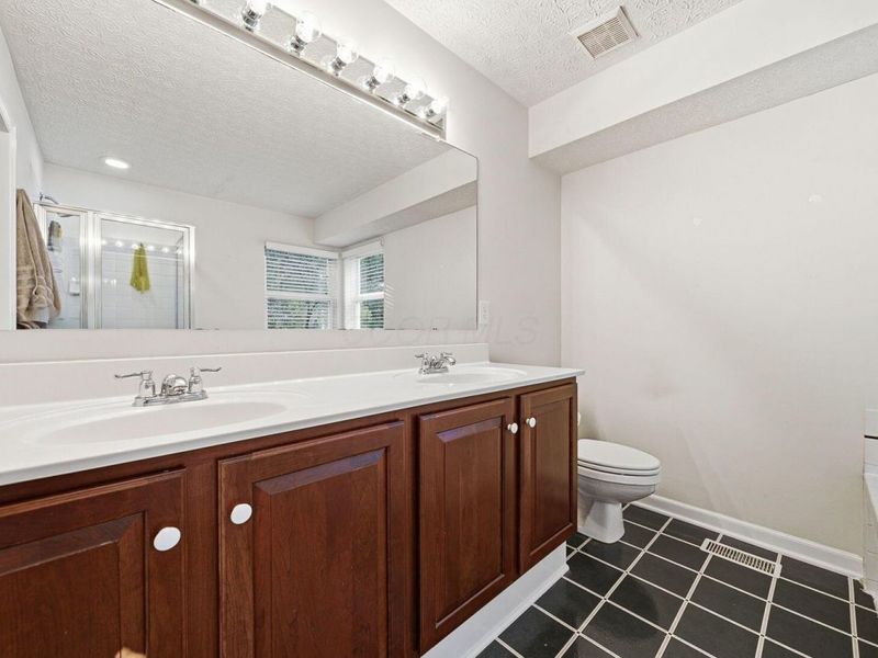 5406 Bullfinch Drive, Westerville, OH 43081 Photo 29