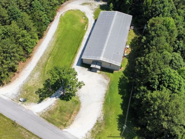 1689 SOUTHWOOD DR, Iuka, MS 38834