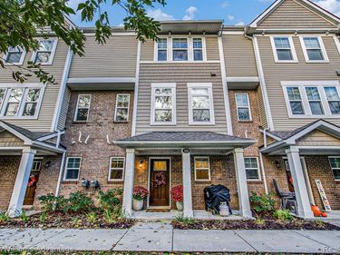 594 Anne Avenue, Brighton, MI 48116