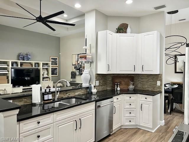3411 Sandpiper Way, Naples, FL 34109 Photo