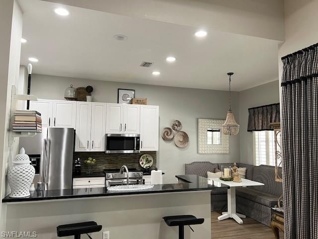 3411 Sandpiper Way, Naples, FL 34109 Photo