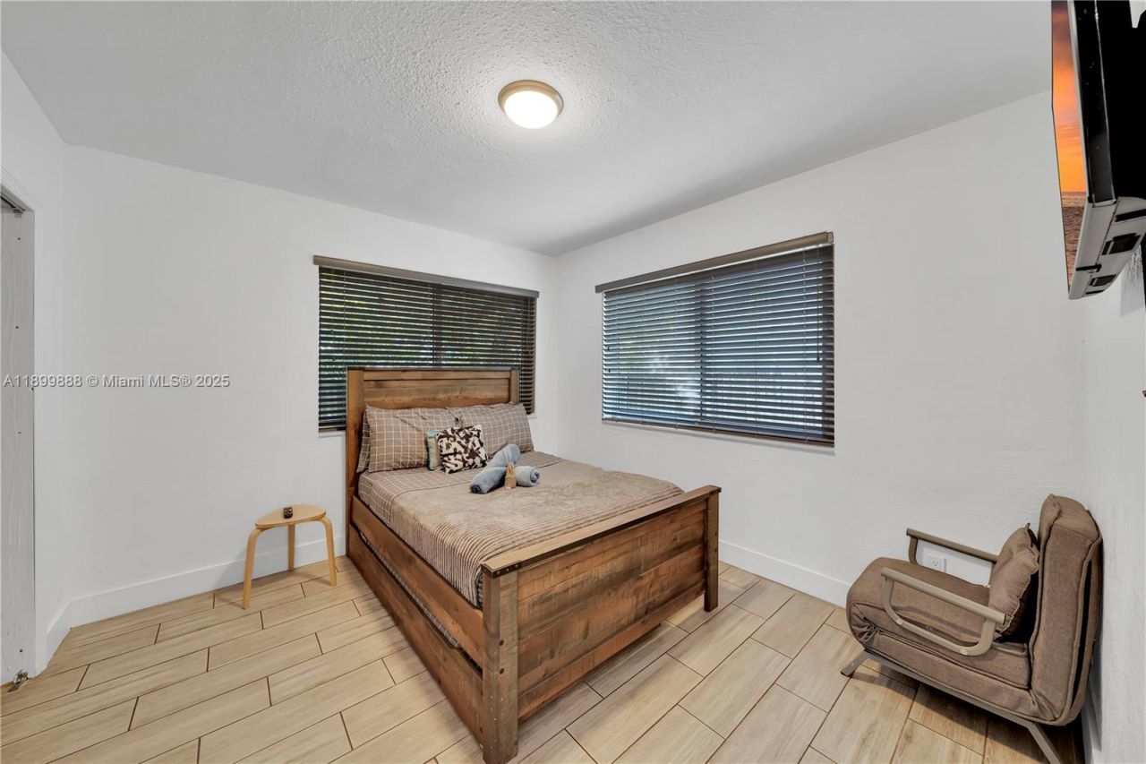 3181 NW 5th Ave, Miami, FL 33127 Photo