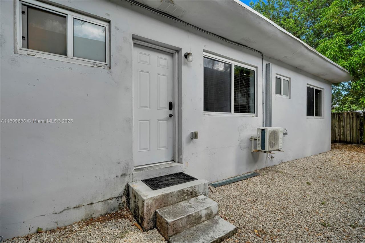 3181 NW 5th Ave, Miami, FL 33127 Photo