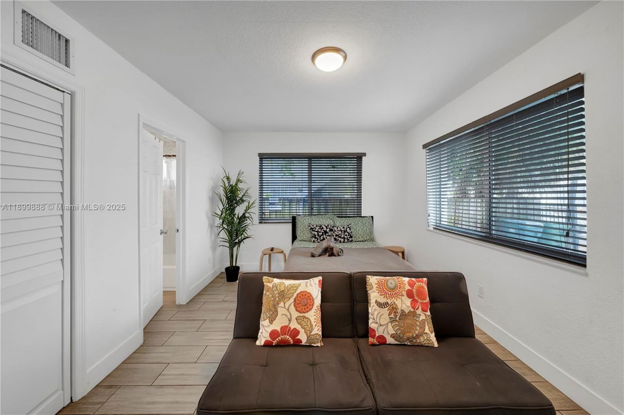 3181 NW 5th Ave, Miami, FL 33127 Photo