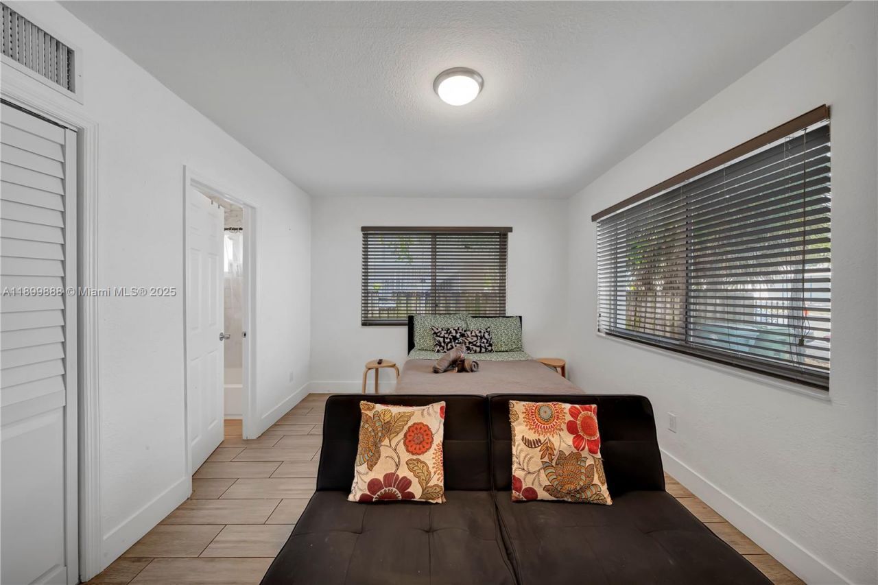 3181 NW 5th Ave, Miami, FL 33127 Photo