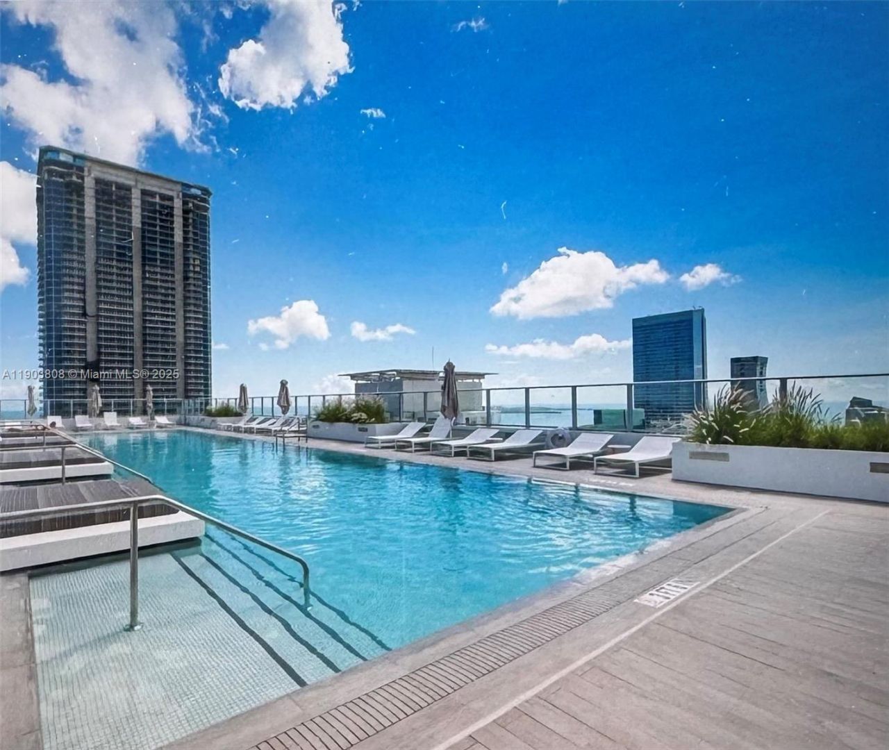 1010 Brickell Ave, Unit 1806, Miami, FL 33131 Photo