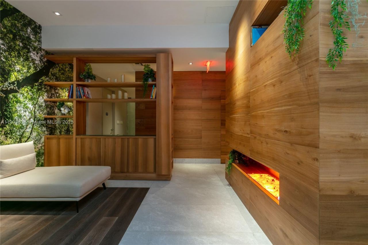 1010 Brickell Ave, Unit 1806, Miami, FL 33131 Photo