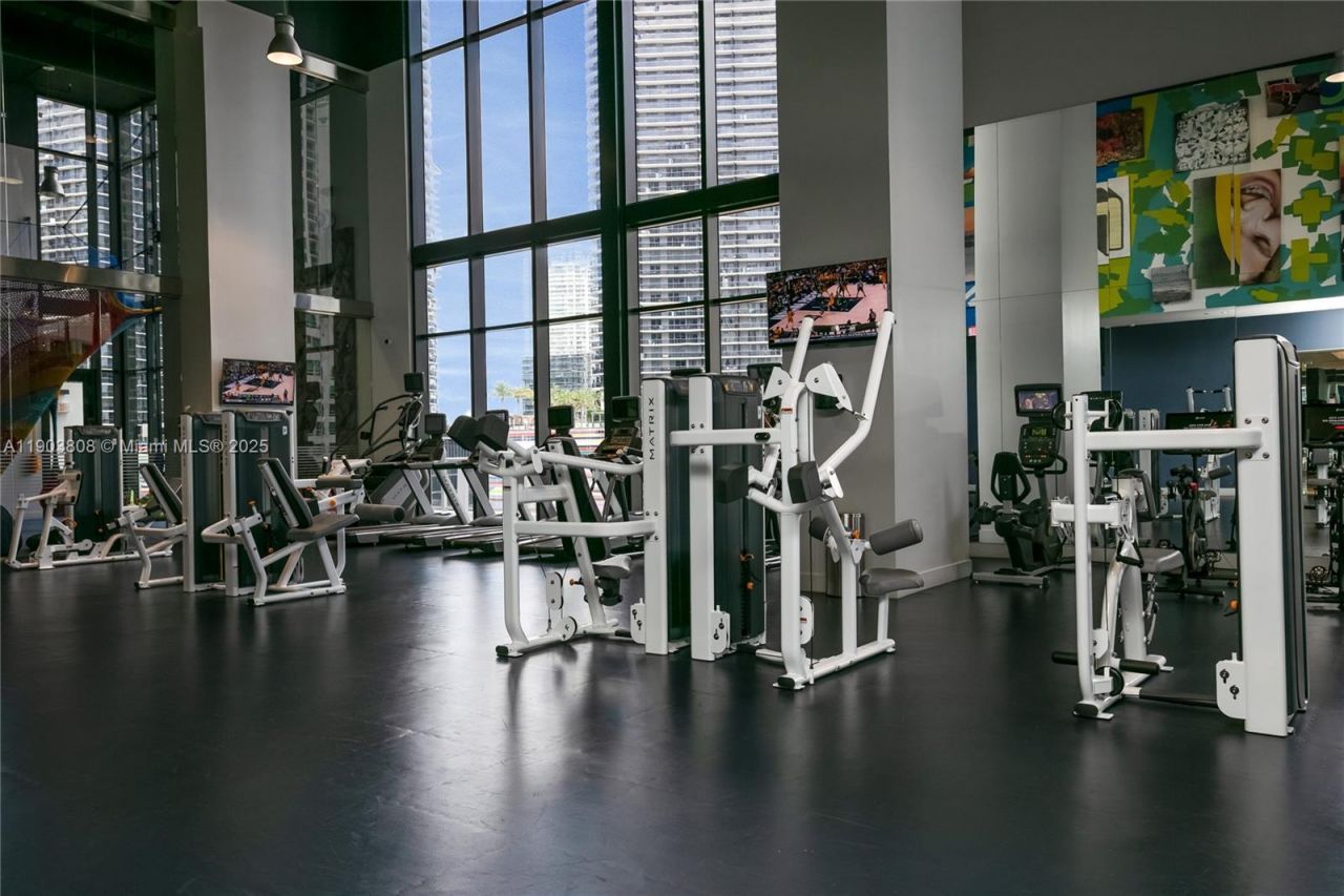 1010 Brickell Ave, Unit 1806, Miami, FL 33131 Photo