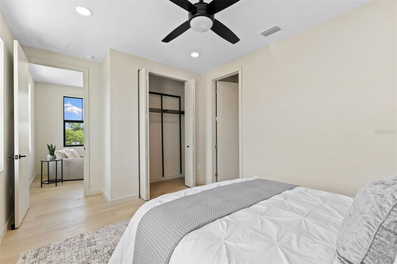 2205 16th Street N, Saint Petersburg, FL 33704 Photo