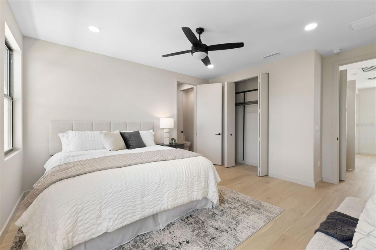 2205 16th Street N, Saint Petersburg, FL 33704 Photo