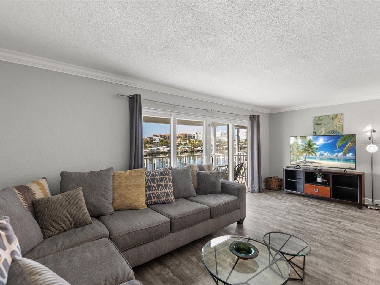 185 Brightwater Drive, Unit 5, Clearwater Beach, FL 33767 Photo