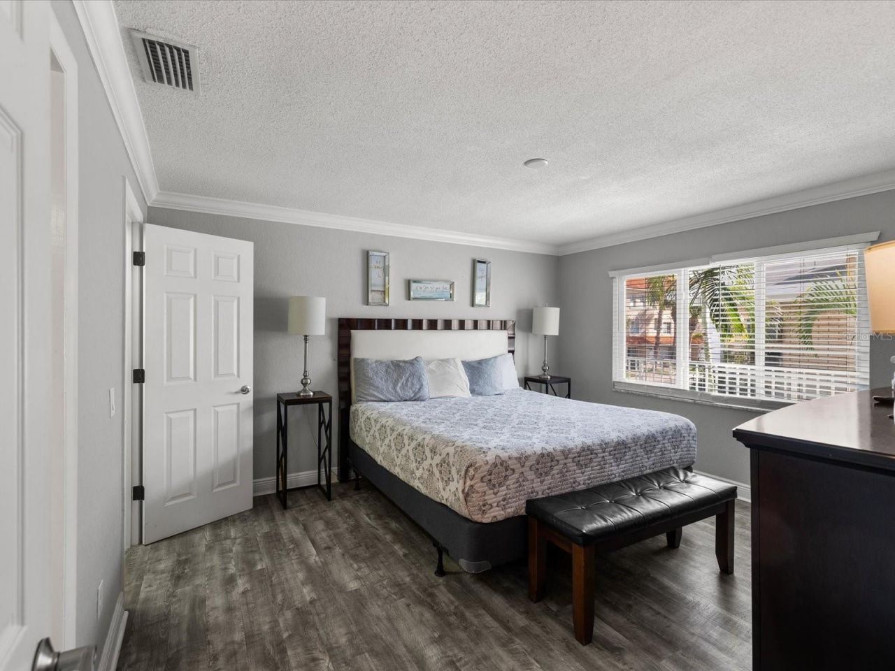 185 Brightwater Drive, Unit 5, Clearwater Beach, FL 33767 Photo
