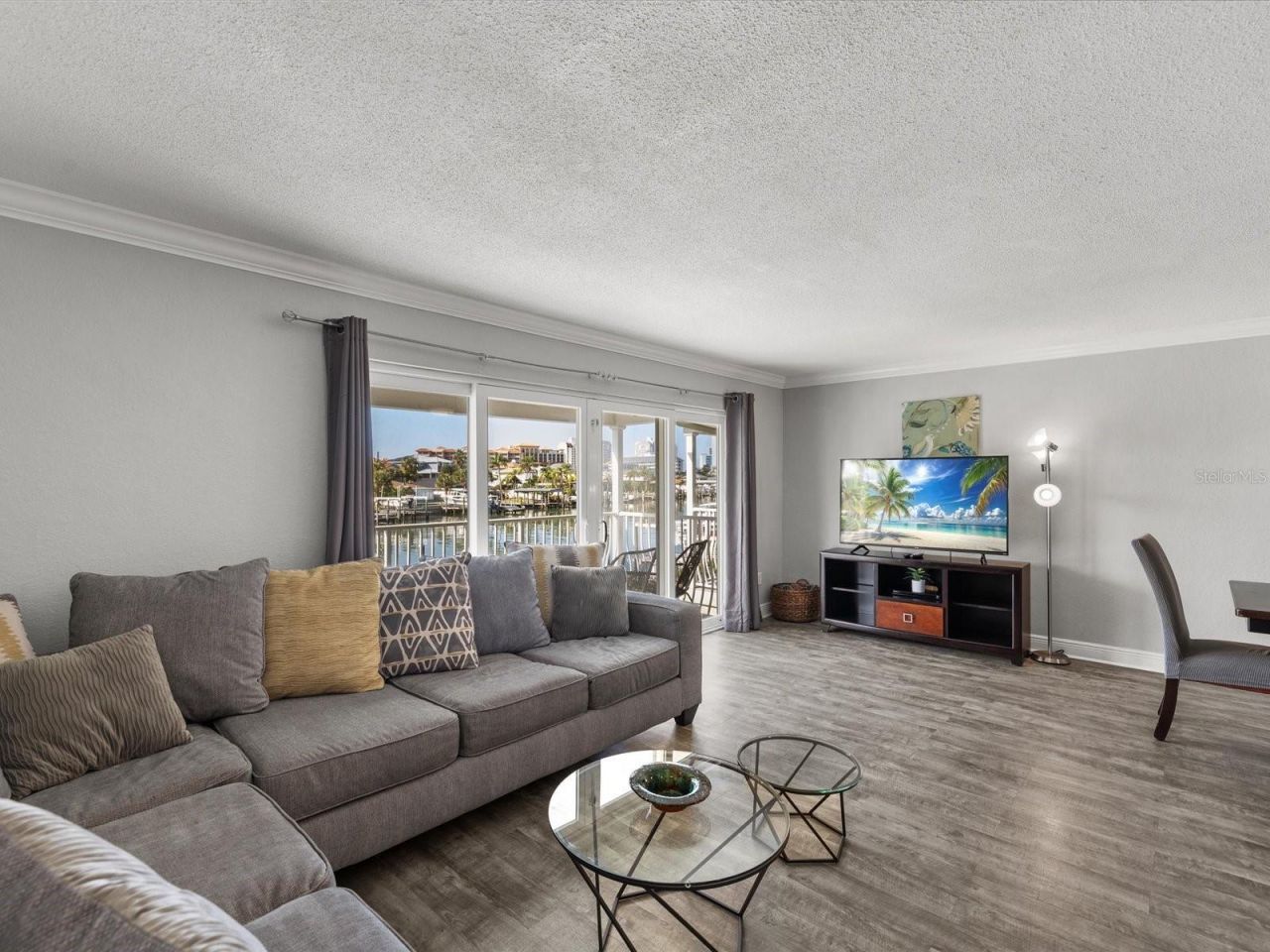 185 Brightwater Drive, Unit 5, Clearwater Beach, FL 33767 Photo